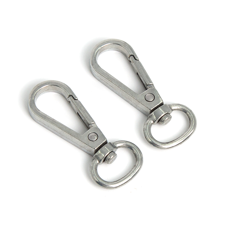 How to improve the details and surface quality of bag accessories through zinc alloy die-casting technology?